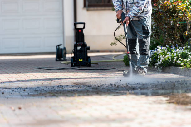 Why Choose Our Certified Pressure Washing Experts for Your Project Needs in Elberta, AL?